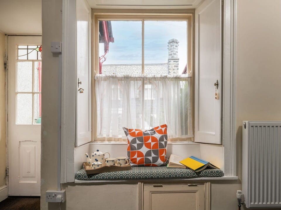 Apartment, Balcony, Shade, Marina, Hotel, Dock