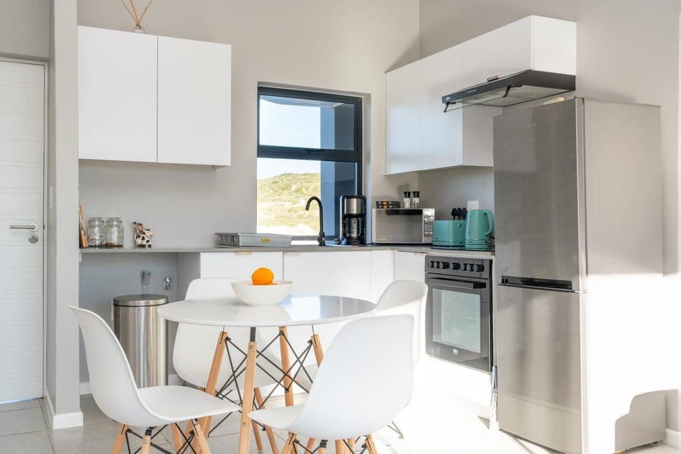 Lagoon View 86 @ Millennial Arch (2942)