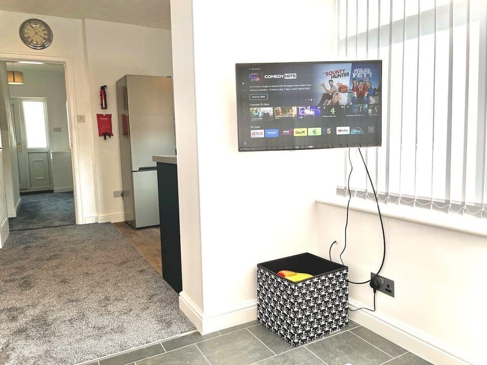 Living Room / Lounge