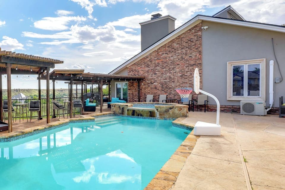 Ransom Canyon Vacation Rental | 4BR | 4BA | 2,500 Sq Ft | Stairs Required