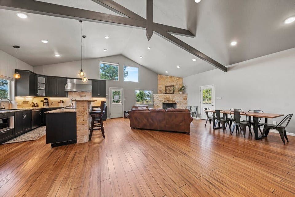
Enjoy the heart of the home with a bright, open layout where the kitchen, dining, and living areas flow effortlessly—perfect for entertaining, connecting, and relaxing as a group.