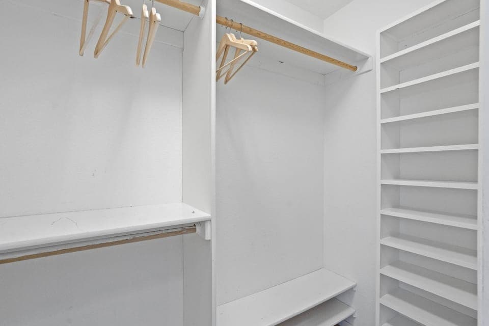 Walk In Closet