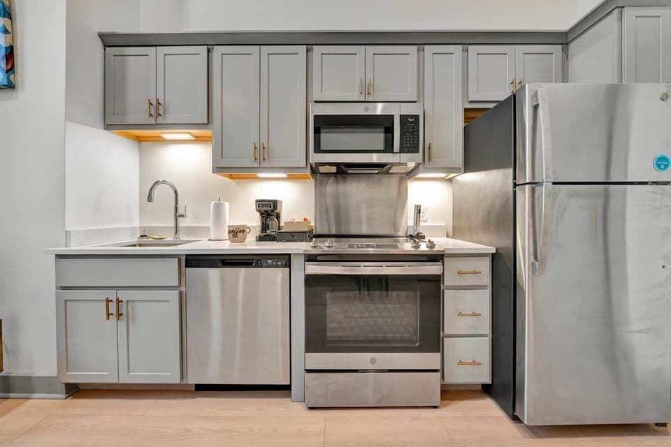 304 - Kitchen
