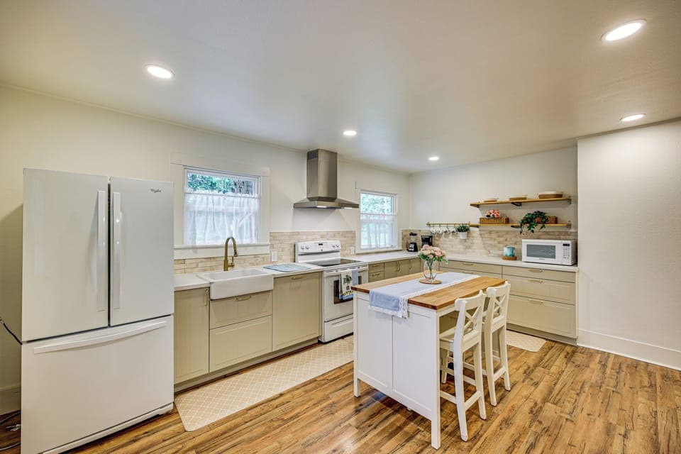 Kitchen | Cooking Basics | Coffee Maker | 1st Floor