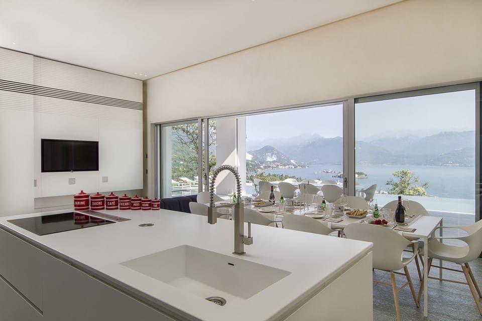 Villa Camilla - Stresa, Lake Maggiore - by NORTHITALY VILLAS Vacation rentals
