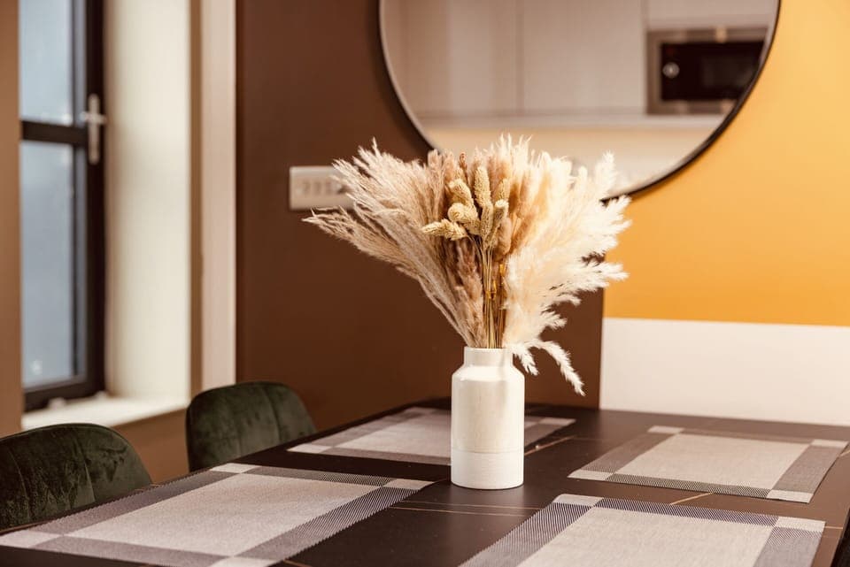 Living Room / Lounge