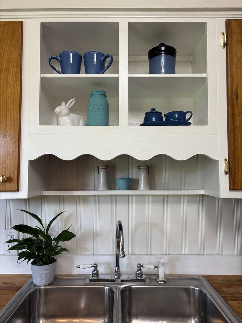 Charming open cabinets