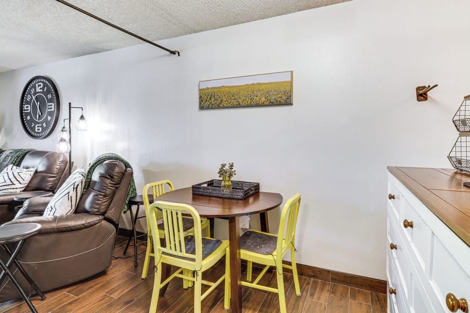 Dining Area | Queen Murphy Bed | Dishware/Flatware Provided