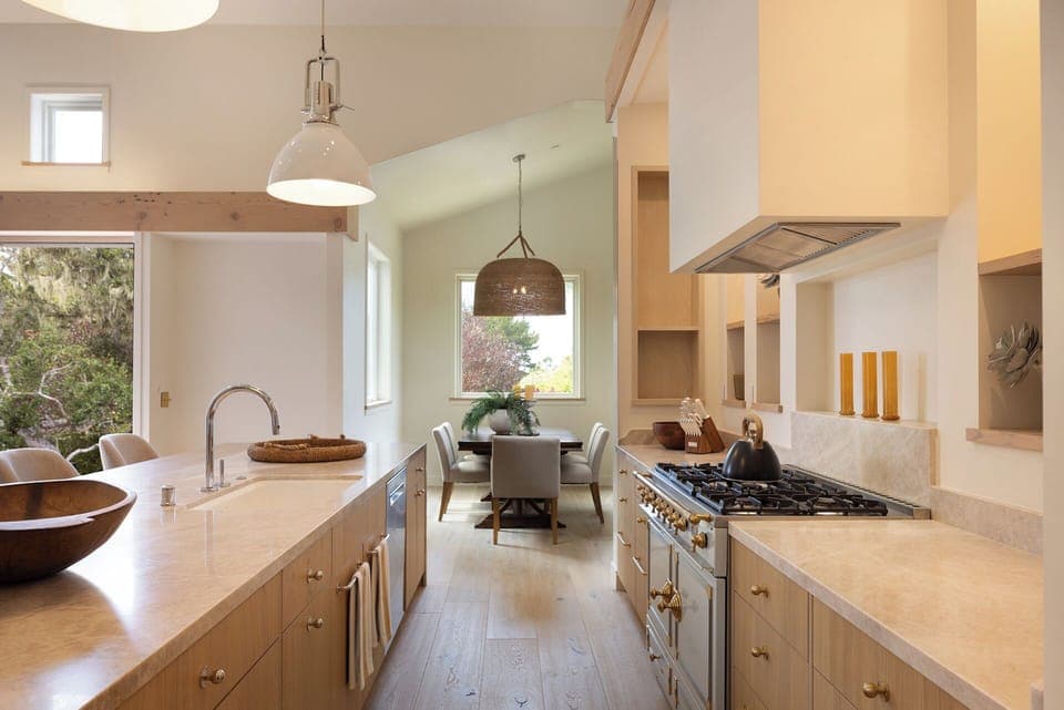 Kitchen leading to dining table