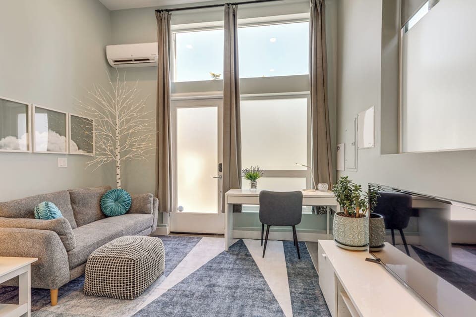 Seattle Vacation Rental | Studio | 1BA | Step-Free Access | 500 Sq Ft