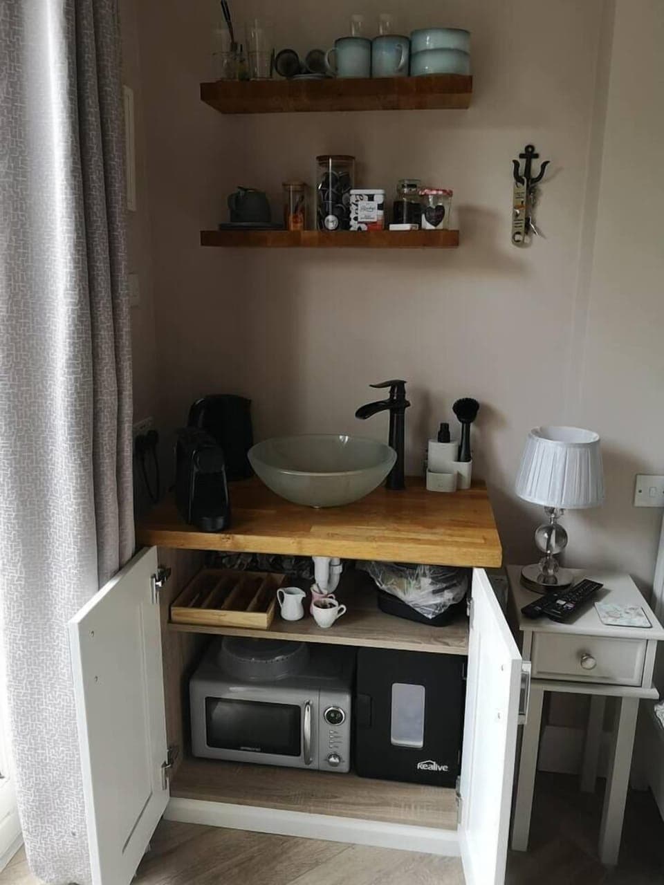 a51e68c0-7571-4469-ae0d-ce0906ecb6e3