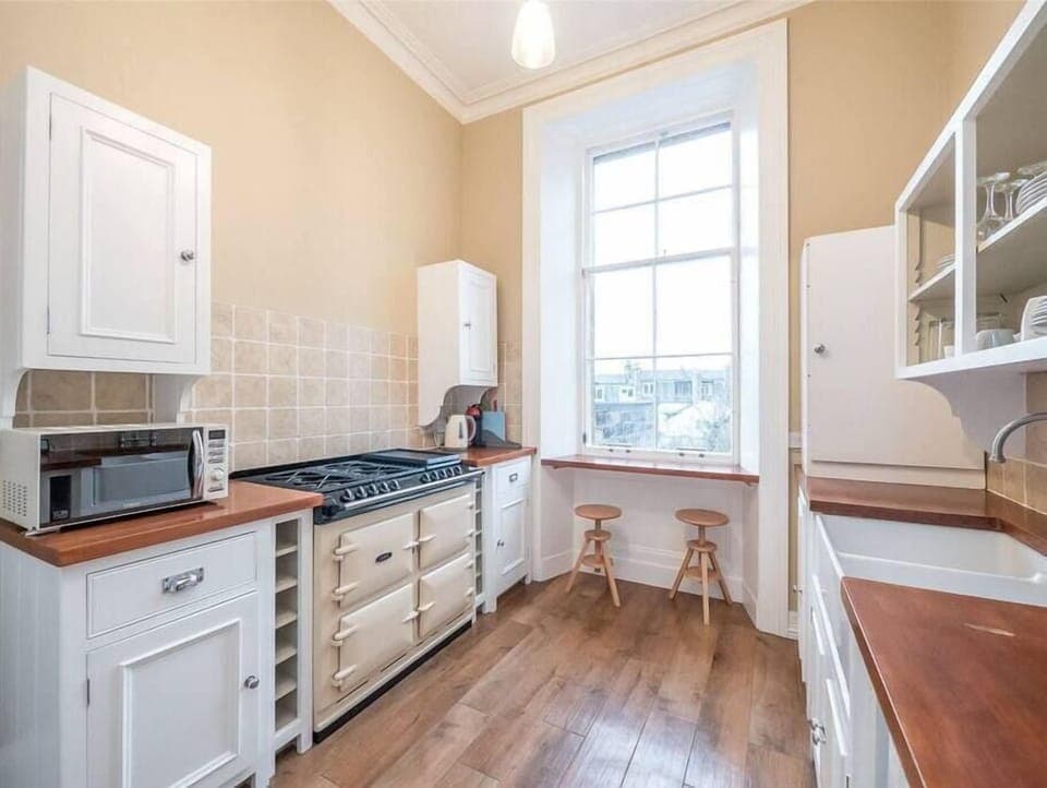 088c76fa b137 40c8 8a9b ebaf804de19d