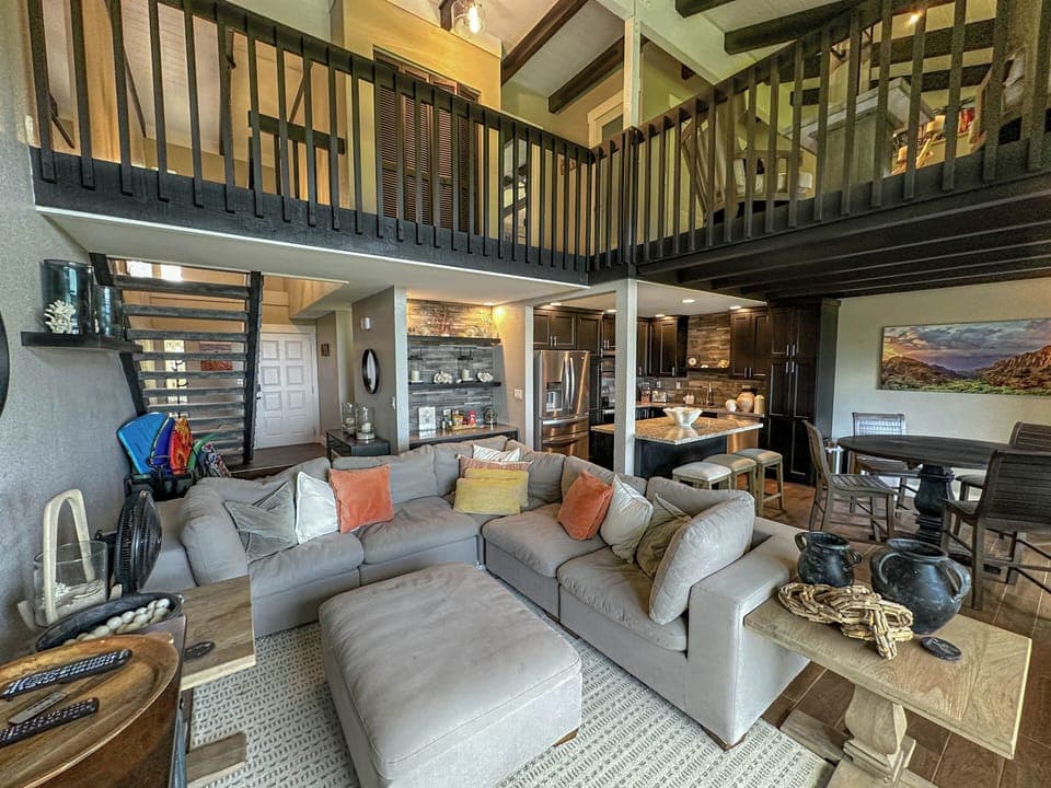 Gorgeous ocean view living area with high ceiling!