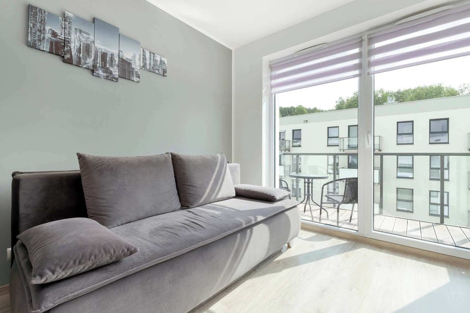 Unwind on the comfortable sofa that can be converted into double bed.