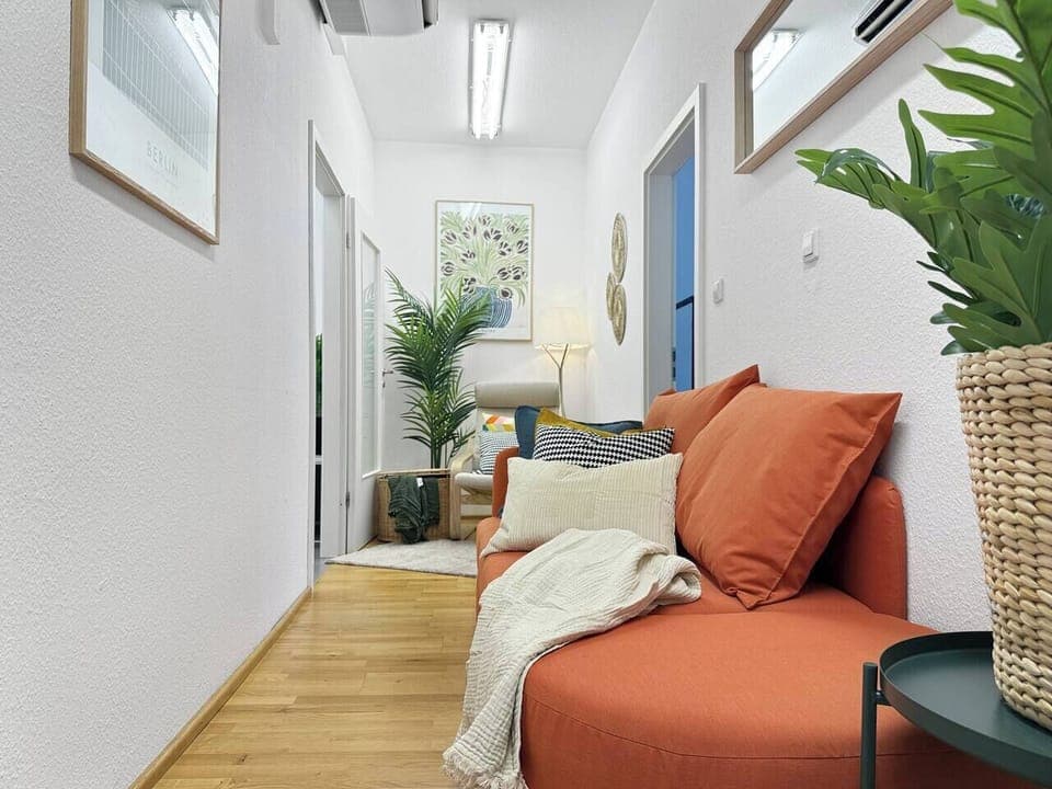 98487e04-8cbb-4548-837b-98a646c9c4bd