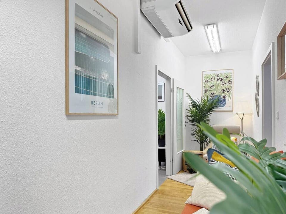 f850bb8a-5610-431e-8d76-4f8fc2dfe8d0