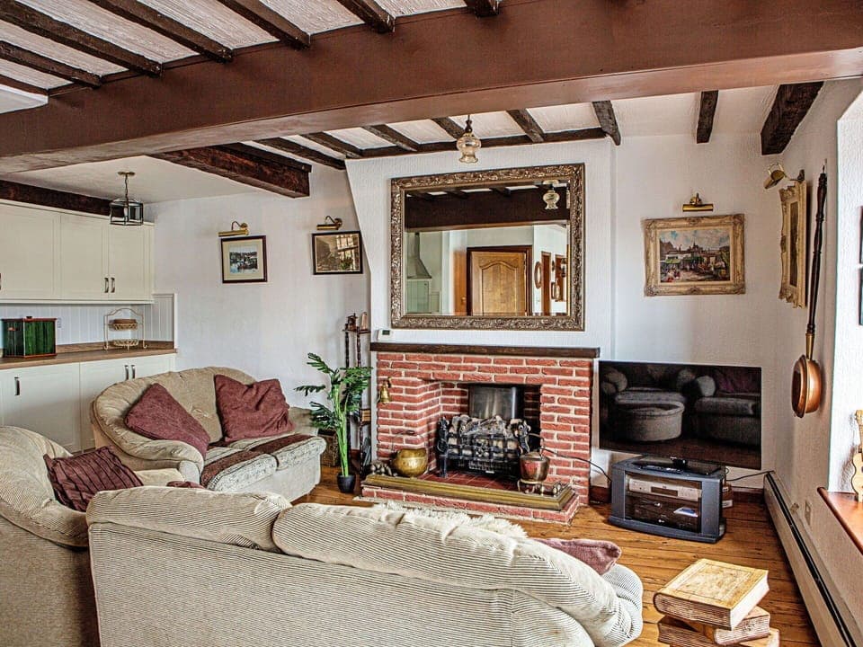 Residential Area, Urban Design, Apartment, Landscaping, Estate, Balcony, Villa, Mansion