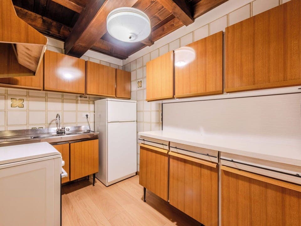 Kitchen, Flooring, Wood, Countertop, Major Appliance, Interior Design, Ceiling, Floor, Kitchen Appliance, Cabinetry