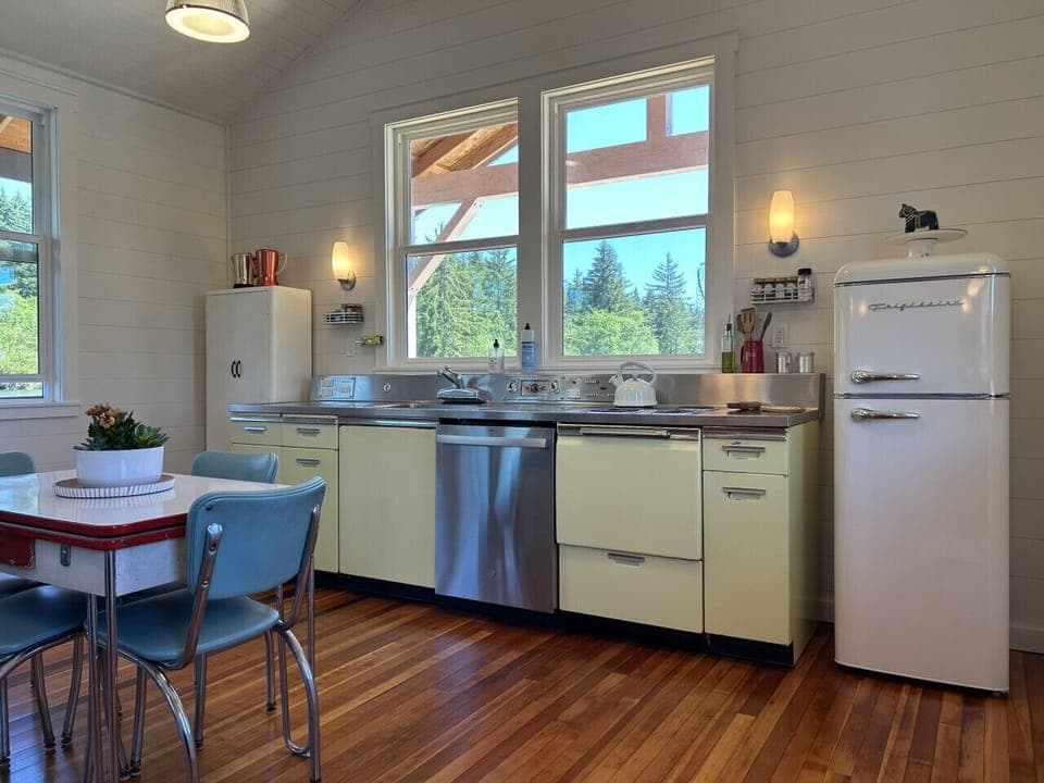 A small but efficient kitchen