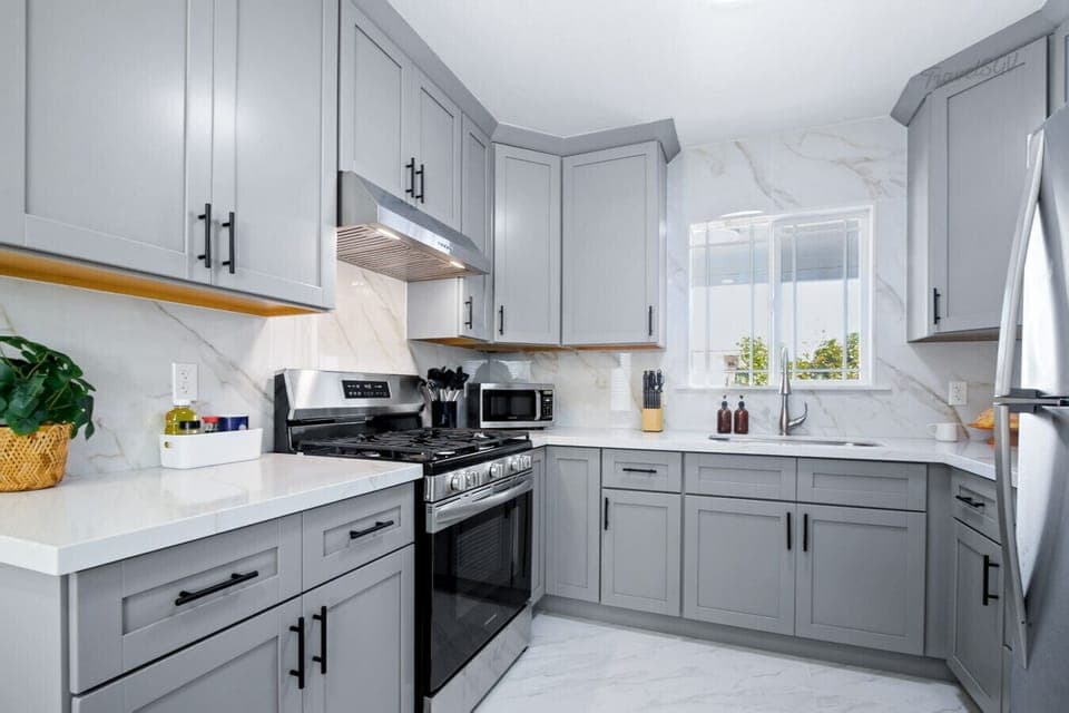 Cooked breakfast with the crew like we were on our own cooking show. #travelSGV