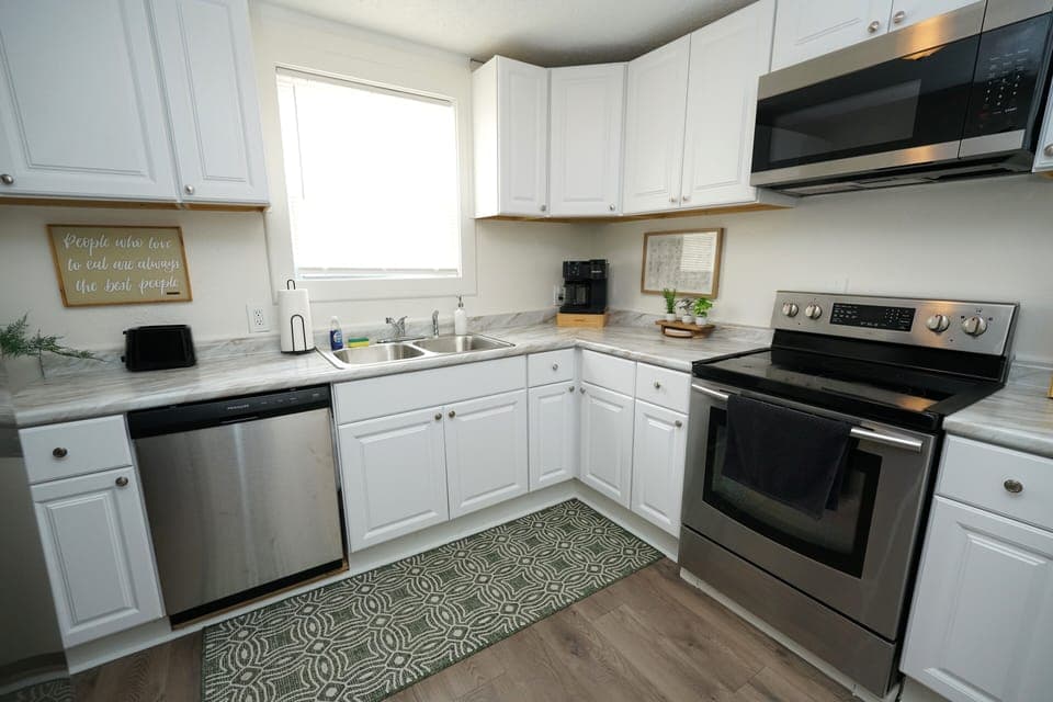 Kitchen is fully equipped. Coffee, sugar, creamers, and teas are also provided.