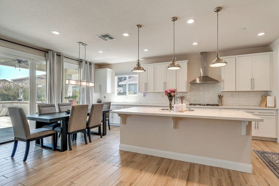 Kitchen | Keurig | Dishware & Flatware | 1st Floor