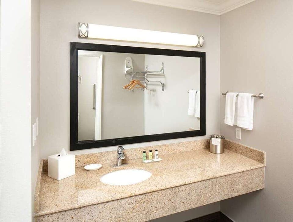 Bathroom with the essential toiletries provided!