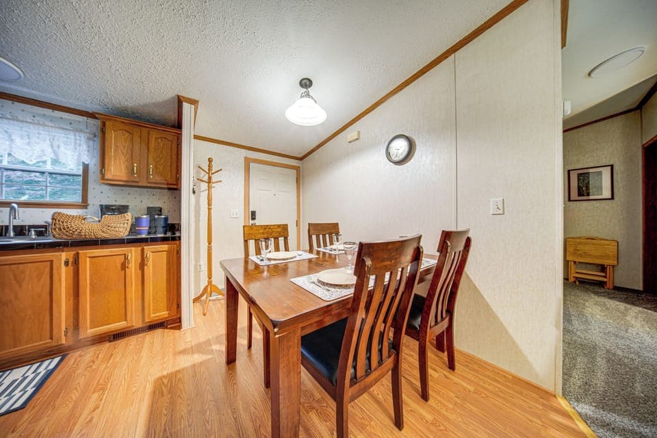 Kitchen | Air Fryer | 2 Dining Tables | Dishware & Flatware