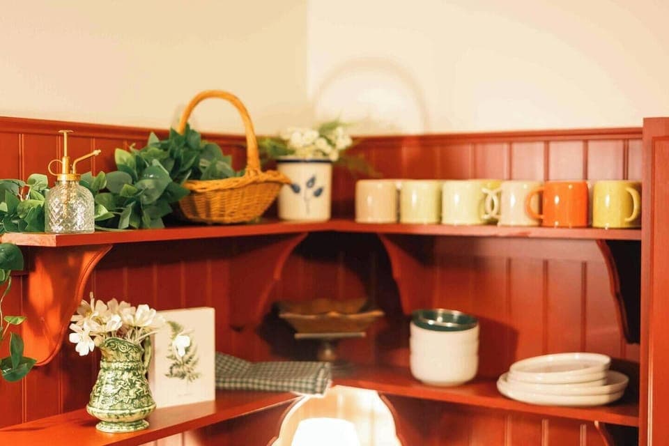 Kitchen Decorative Touches (2)