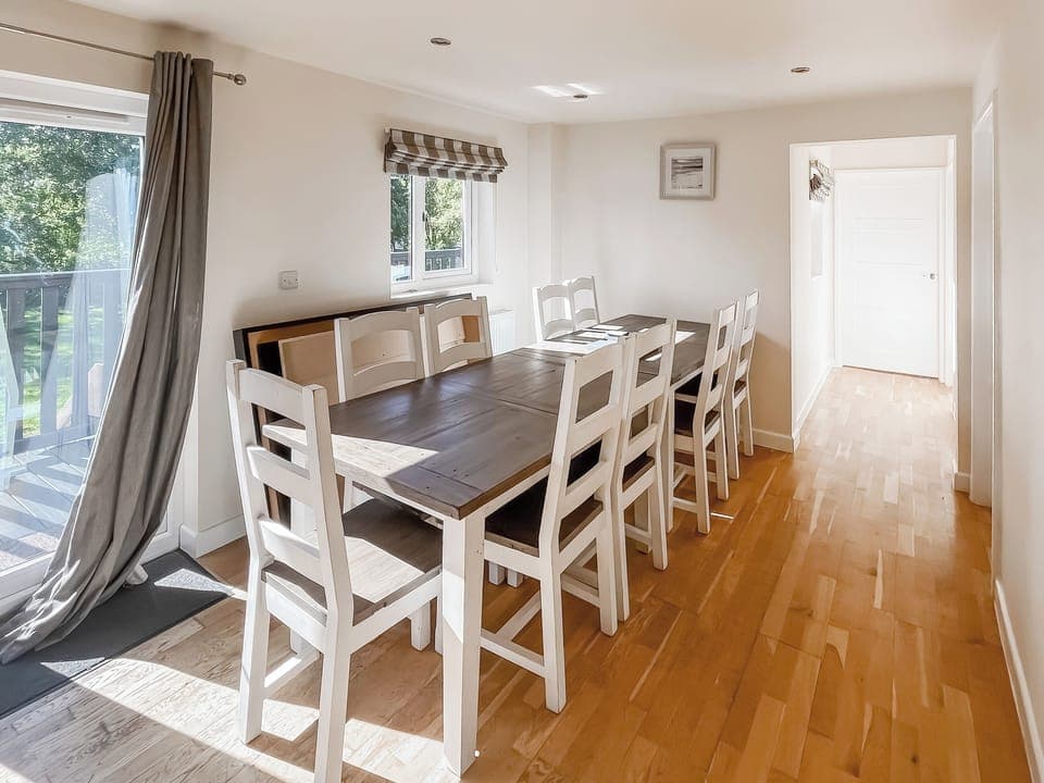 Dining Area | Laurel - James Ville Marina, Brigg