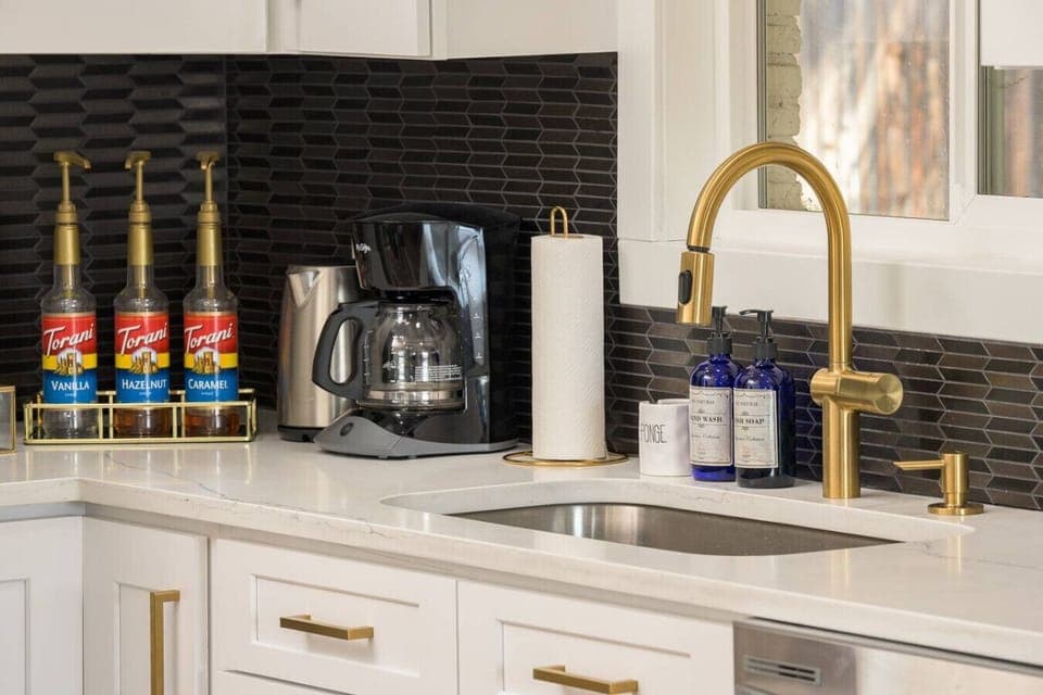 Updated and fully stocked kitchen