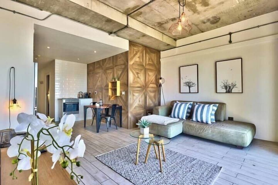 Stylish apartment with Atlantic Ocean views! (7202)