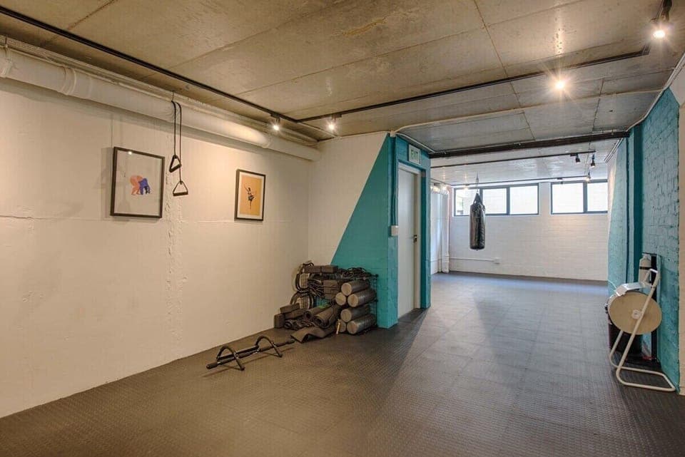 Modern Bo-Kaap Gem with City & Mountain Views (9578)