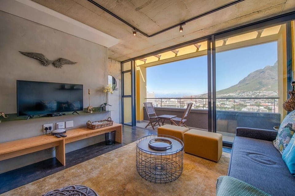 Modern Bo-Kaap Gem with City & Mountain Views (9554)