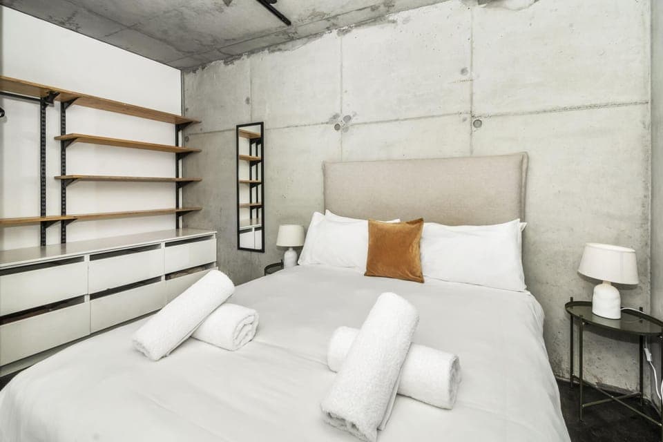 Contemporary Family Retreat in the Heart of Bo-Kaa (23032)