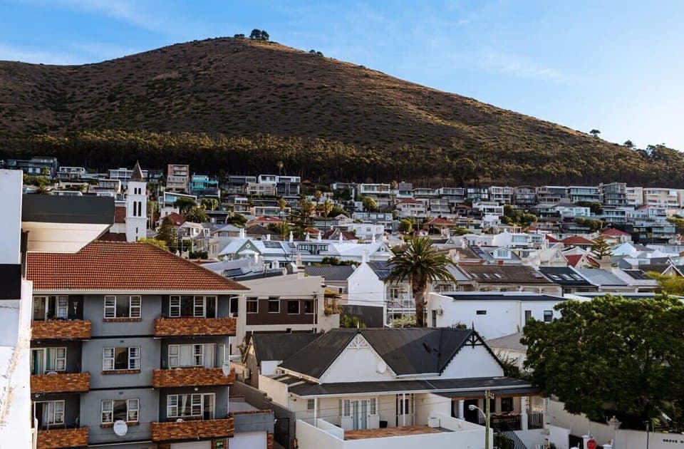 Metropole Room with Shared Facilities (23523)