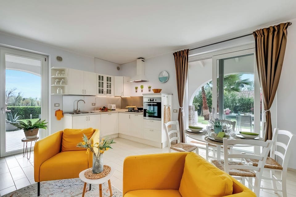 Living and dining room