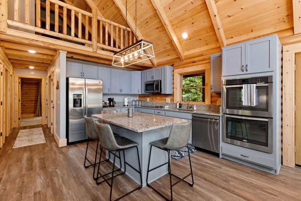 Fully stocked kitchen
