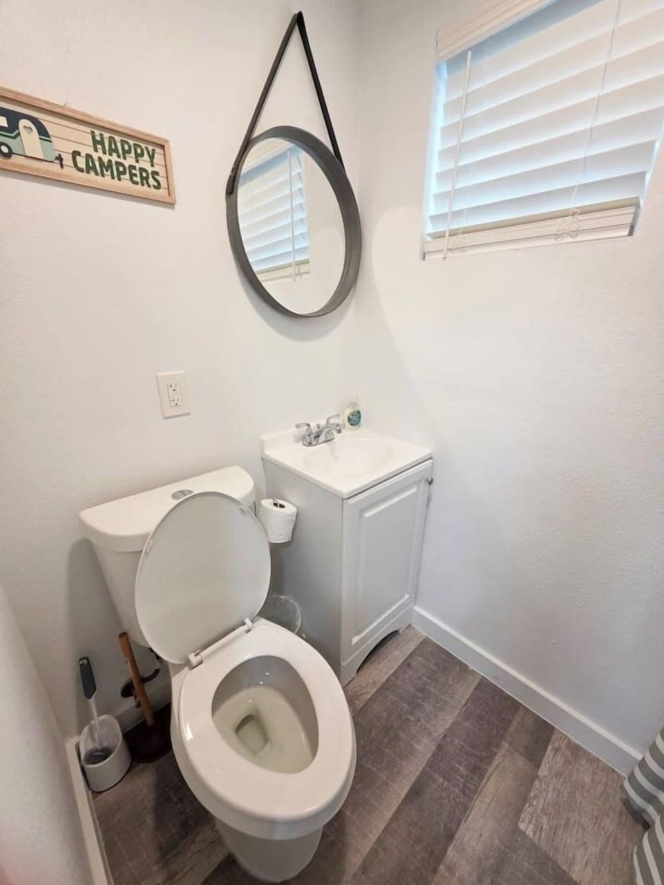 f8552ffd-d5ce-4e0e-aad2-2bebfd951c66