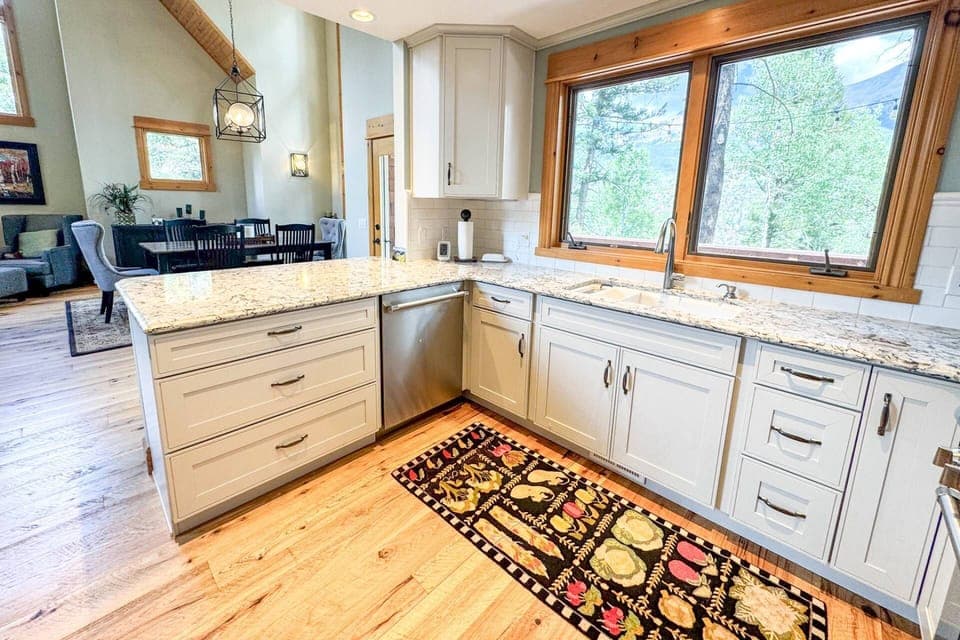 Fully stocked dream kitchen