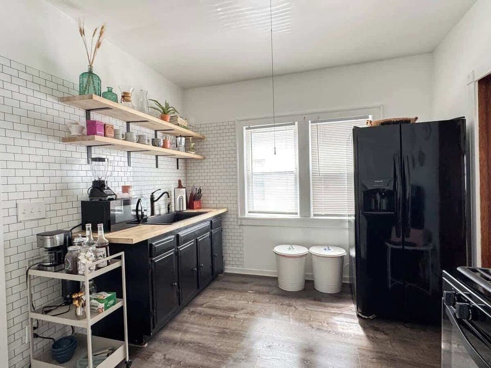 On our coffee cart you will find a drip Krups, Monin Syrups, sugar, creamer and local coffee.