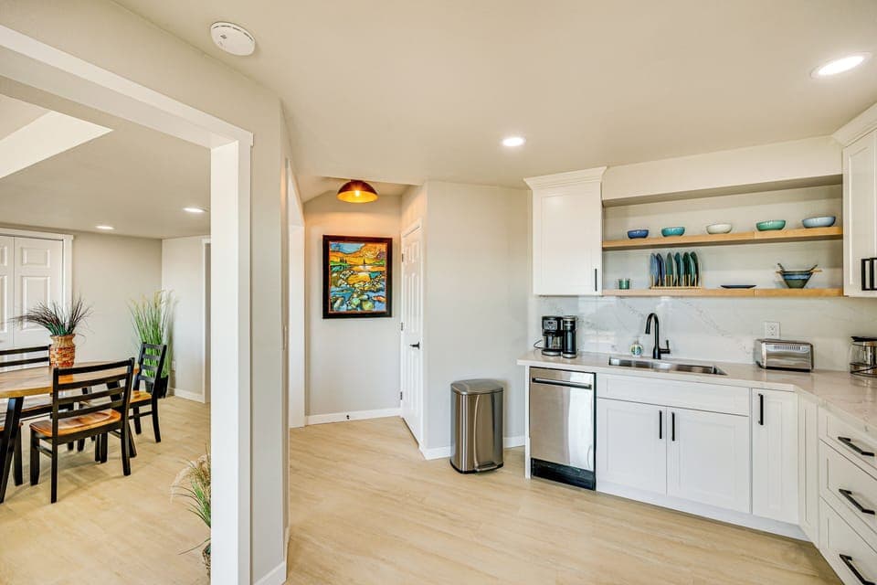 Kitchen | Dining Area | Cooking Basics