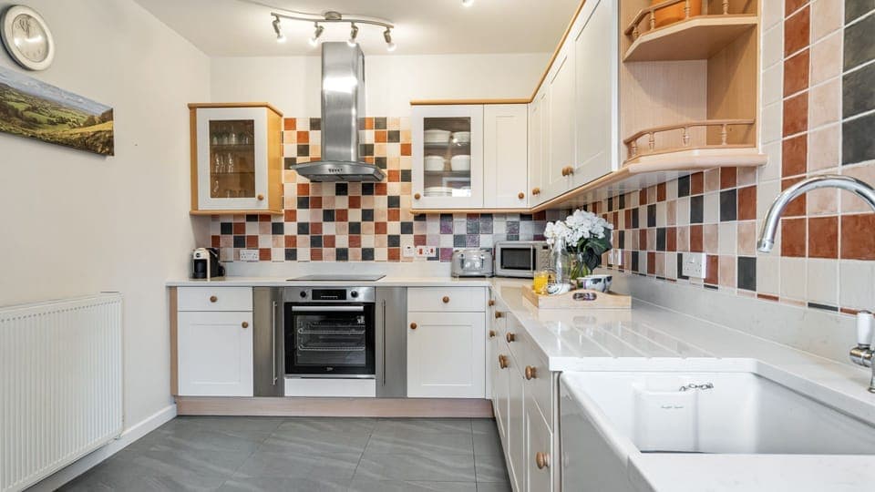 The kitchen has ample space for cooking up a storm