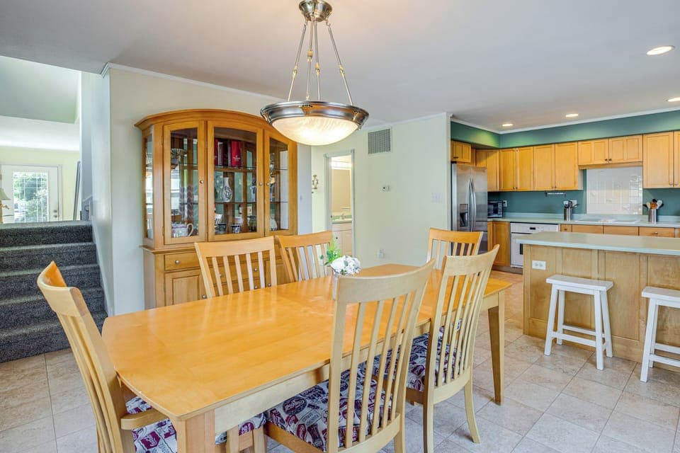 Dining Area | 2nd Floor