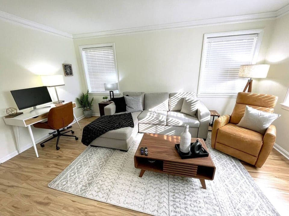 cfbf0ea6-c1b5-4ffb-94b9-309a734f92c5