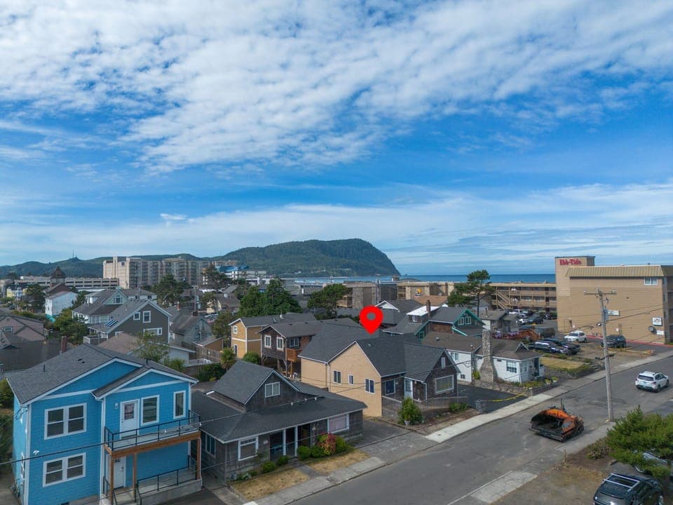 70-web-or-mls-127 4th Ave Aerial-23