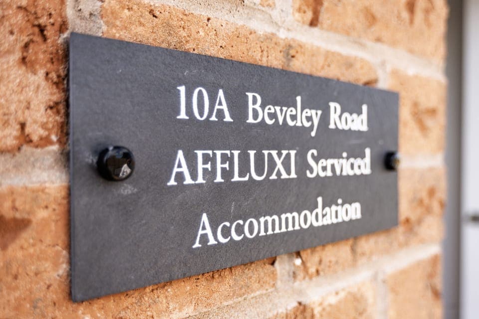 Living Room / Lounge