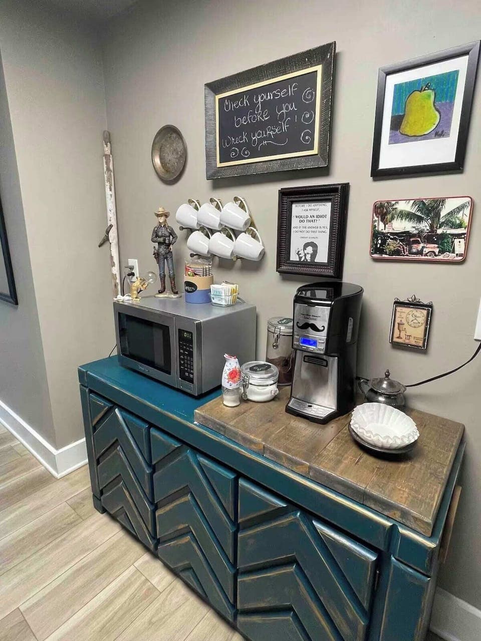 Coffee bar