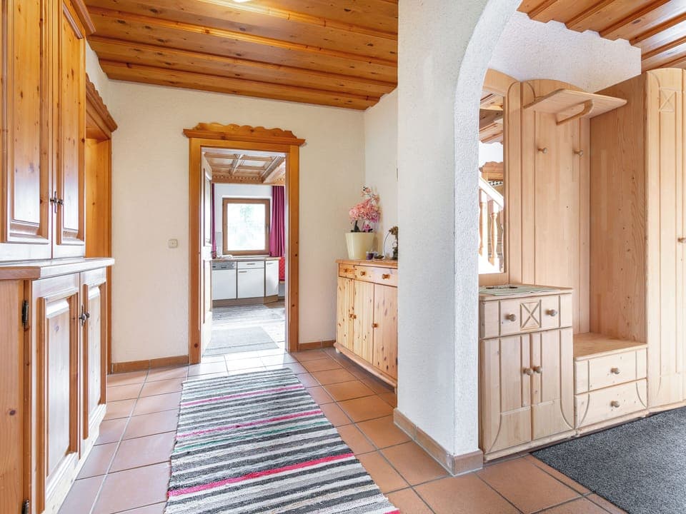 Entrance / Reception