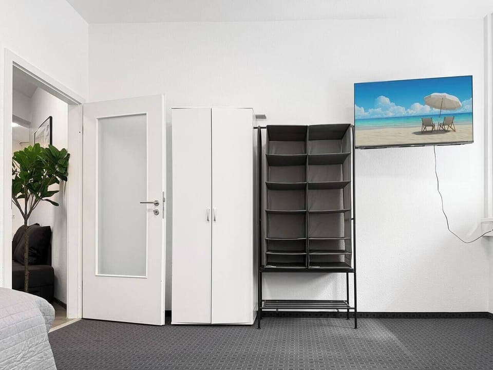 3d75a9c2-467c-4c36-8243-b39ed45b5961